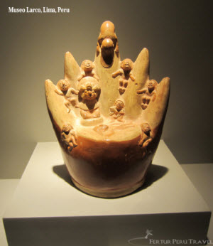 Moche mountain ritual sacrifice - Larco Museum Collection 