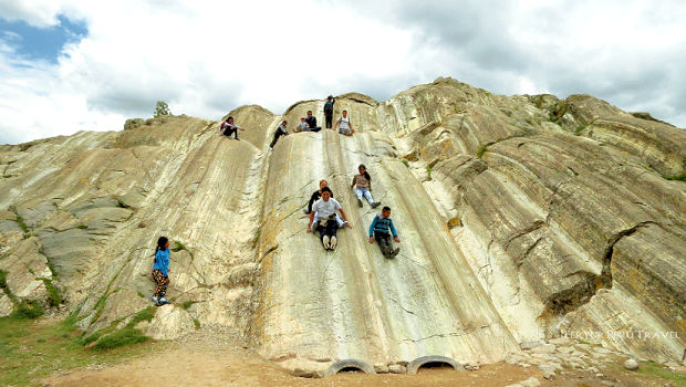 A tour highlight at Sacsayhuaman in Cusco is the natural rock slides, known as El Rodadero. 