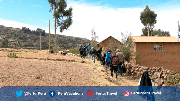 How to get to Amantani Island from Puno - Photo by Federico Matias Barreña
