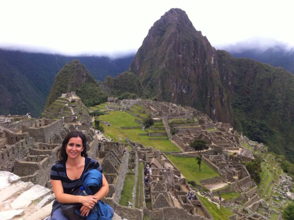 Fertur female client traveling solo during her visit to Machu Picchu