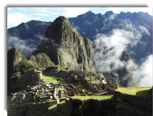 Contacte con Fertur Travel Perú para una visita privada guiada de Machu Picchu.