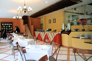 Dining Room - Hatuchay Tower Machu Picchu Hotel