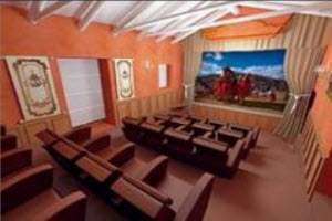 Sala de cine en el Aranwa Sacred Valley 