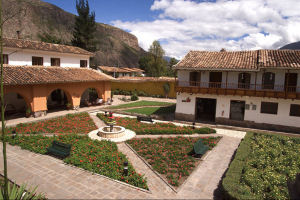 Sonesta Posadas del Inka Sacred Valley Yucay plaza