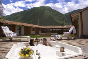 Jacuzzi en el Sonesta Posadas del Inca Yucay en el Valle Sagrado