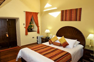 Tierra Viva Hotel Cuzco Plaza comfortable guest room