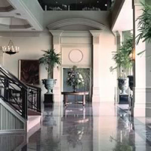 Miraflores Park Hotel lobby