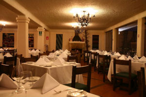 Restaurant - Casa Andina Private Collection Puno Hotel