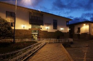 images stories hotels cusco libertador cusco exterior2 300x199 1