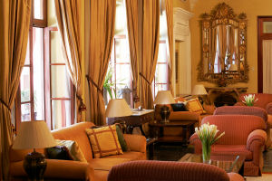 libertador arequipa reception lounge