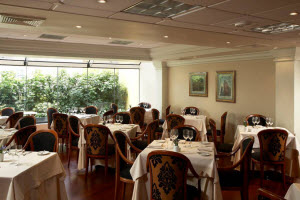 libertador lima dining room