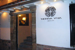 tierra viva hotel cusco plaza exterior