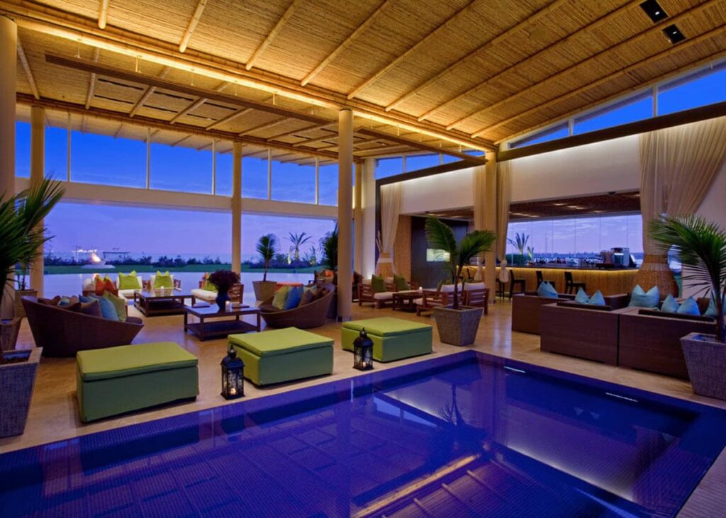 hotel paracas luxury collection bar lounge 2