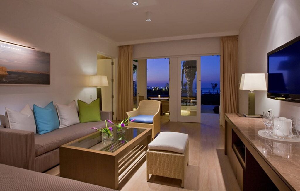 hotel paracas luxury collection paracas balcony suite 1